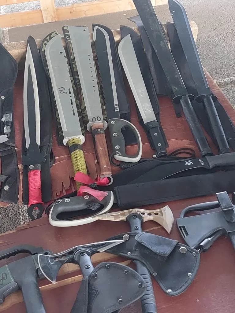 Târg de săptămânal în Strada Bobâlna 65 (lângă Centrul de Ecarisaj), Mărăști, Cluj-Napoca, Piața Oser (Târgul de Vechituri)