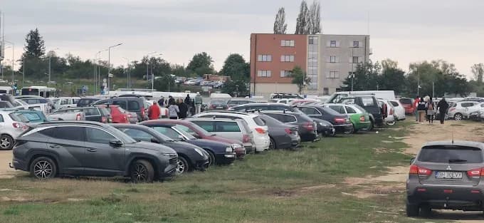 Piața 100 (Obor) - 2