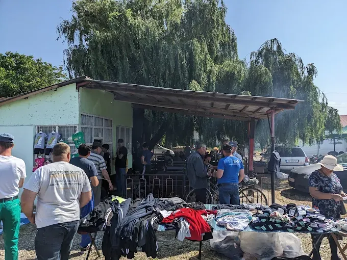 Târgul Săptămânal Răcăciuni